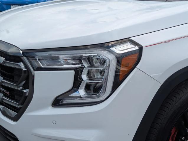 2022 GMC Terrain AWD AT4