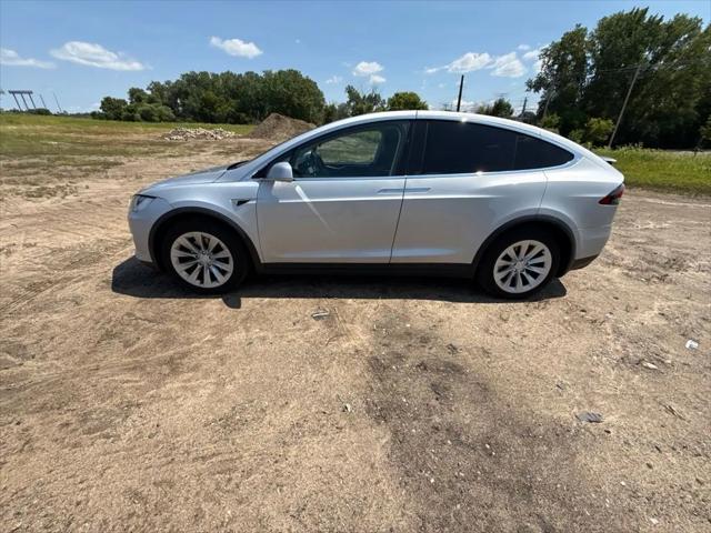 2016 Tesla Model X 75D