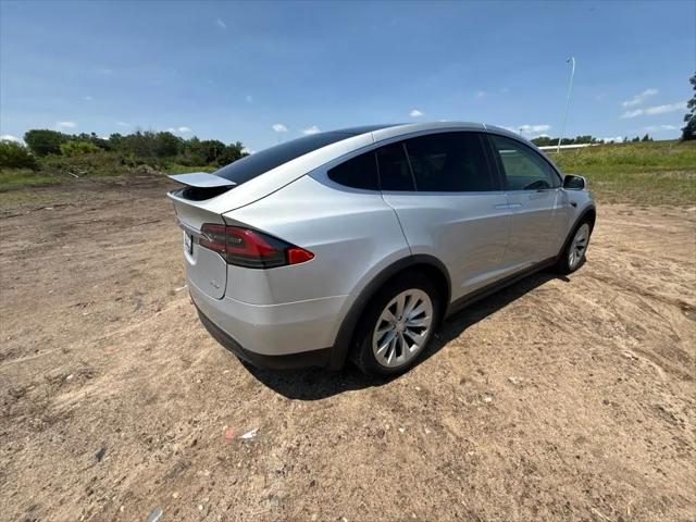 2016 Tesla Model X 75D