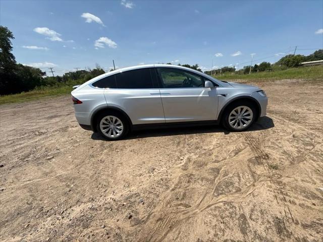 2016 Tesla Model X 75D