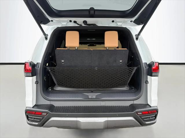 2026 Lexus LX Luxury