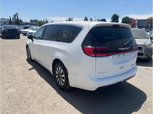 2023 Chrysler Pacifica Hybrid Limited