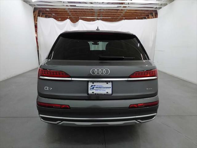 2023 Audi Q7 Premium 45 TFSI quattro Tiptronic