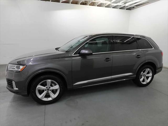 2023 Audi Q7 Premium 45 TFSI quattro Tiptronic