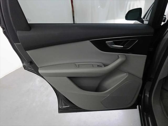 2023 Audi Q7 Premium 45 TFSI quattro Tiptronic
