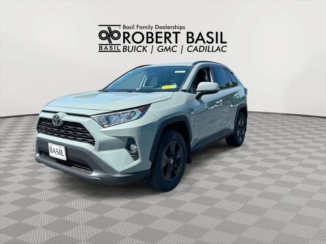 2020 Toyota RAV4 XLE