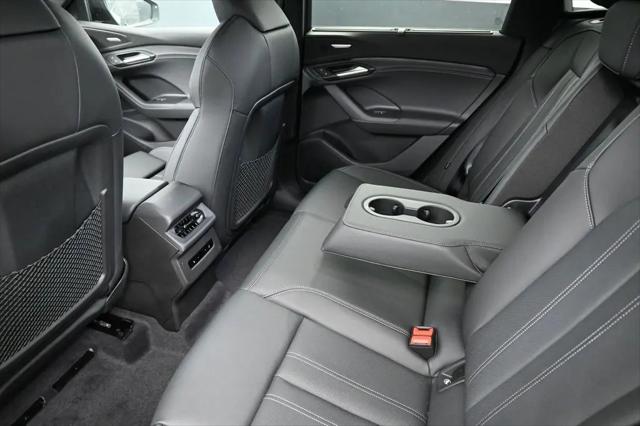 2027 Audi SQ6 e-tron Premium Plus quattro