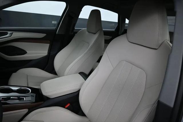 2026 Audi A6 Premium Plus quattro S tronic