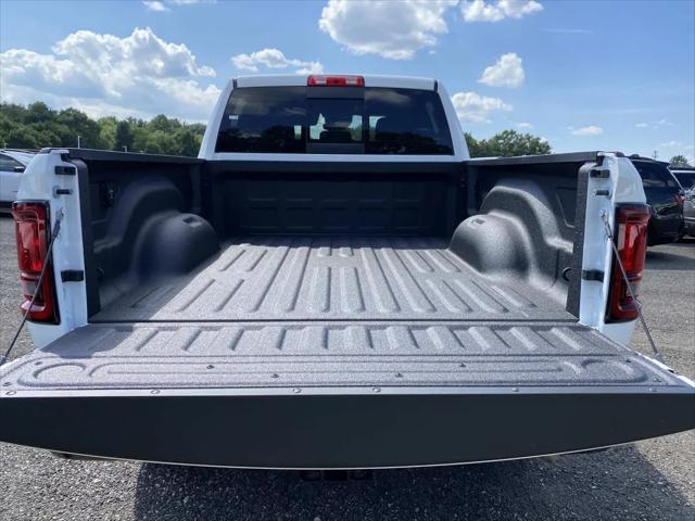 2026 Ram 2500 Tradesman Crew Cab 4x4 64 Box