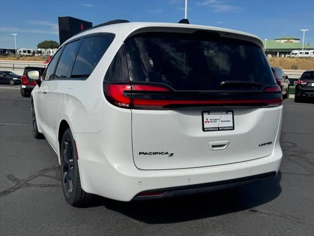 2025 Chrysler Pacifica Limited