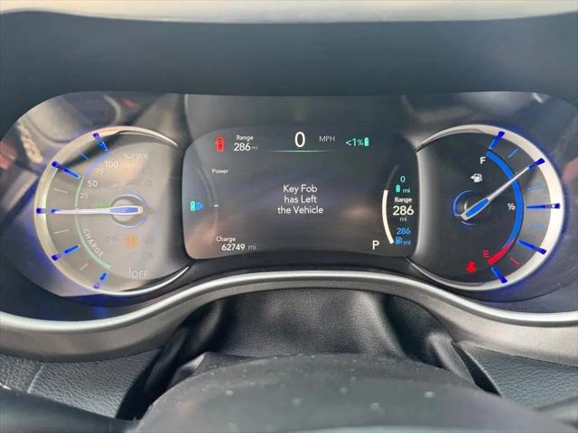 2024 Chrysler Pacifica Hybrid Select