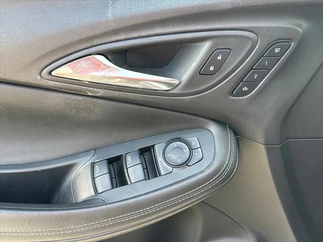 2022 Buick Encore GX FWD Essence