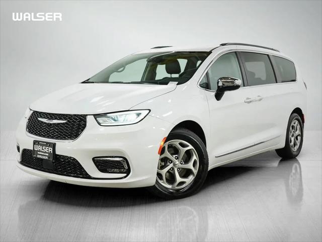 2023 Chrysler Pacifica Limited for sale in Coon Rapids, MN