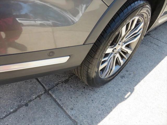 2018 Ford Explorer Platinum
