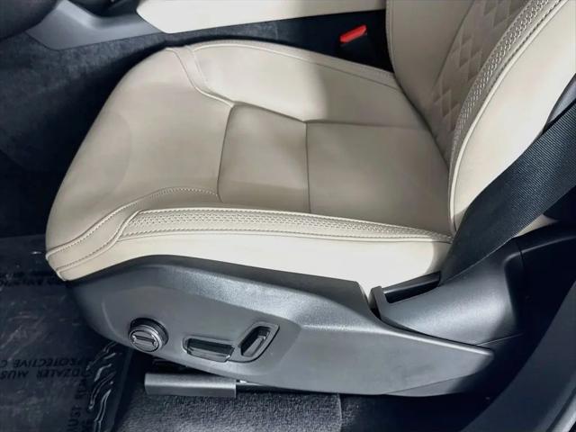2026 Volvo XC90 Plus, B6 AWD Gas mild hybrid, Gasoline, Bright, 7 Seats