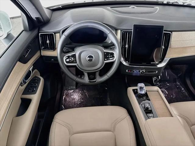 2026 Volvo XC90 Plus, B6 AWD Gas mild hybrid, Gasoline, Bright, 7 Seats