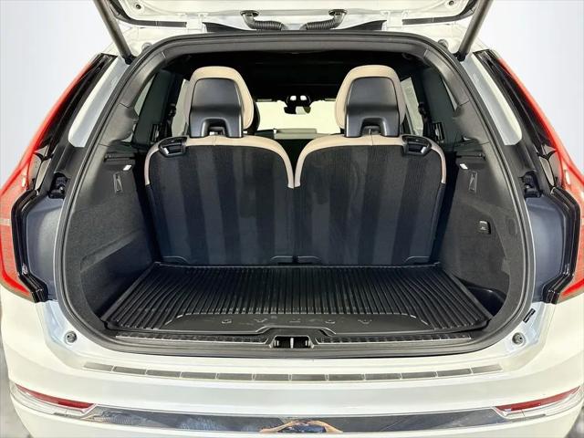 2026 Volvo XC90 Plus, B6 AWD Gas mild hybrid, Gasoline, Bright, 7 Seats