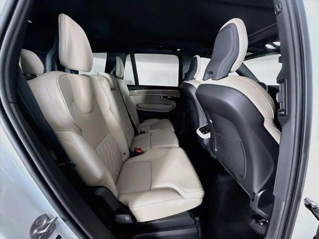 2026 Volvo XC90 Plus, B6 AWD Gas mild hybrid, Gasoline, Bright, 7 Seats