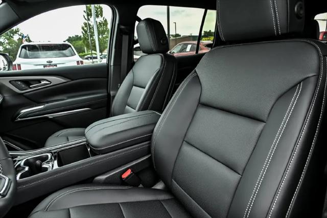 2026 Chevrolet Traverse AWD LT