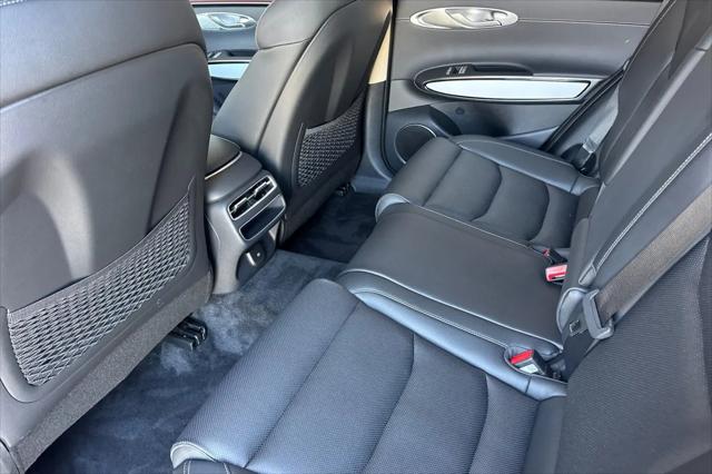 2026 Genesis GV70 2.5T
