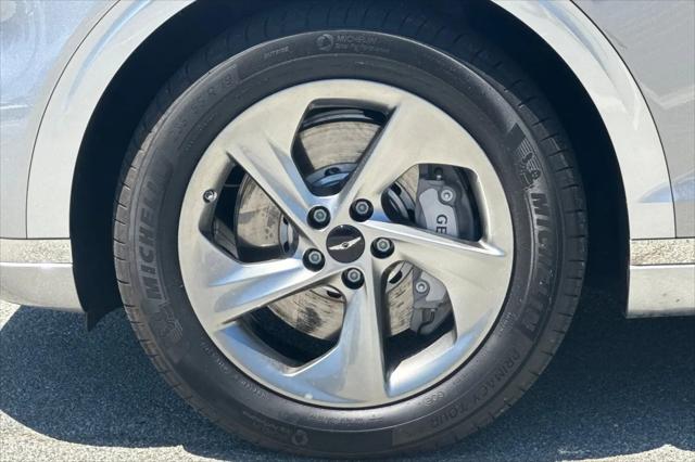 2026 Genesis GV70 2.5T