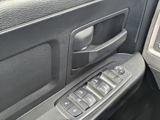2018 Ram 1500 Tradesman Quad Cab 4x2 64 Box