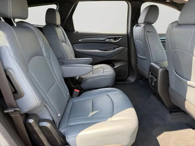2023 Buick Enclave Essence AWD