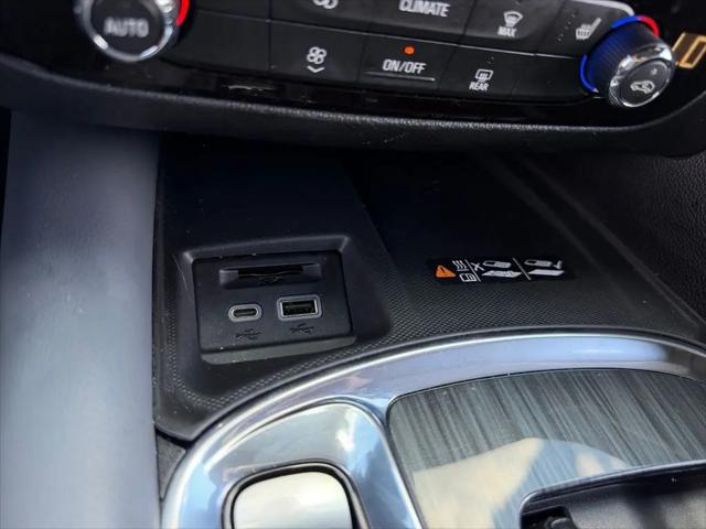 2023 Buick Enclave Essence AWD