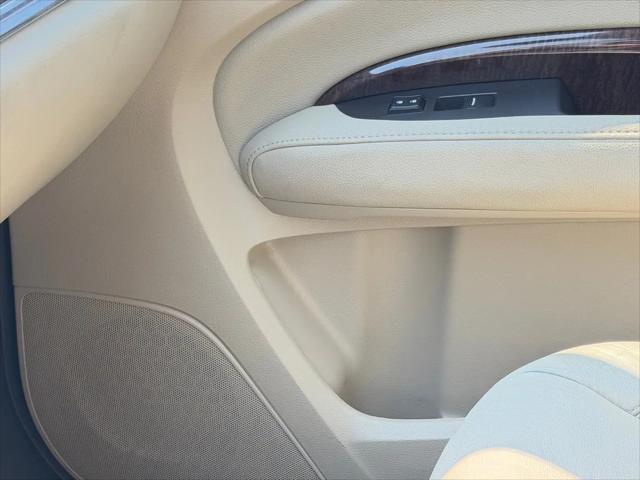 2017 Acura MDX Base