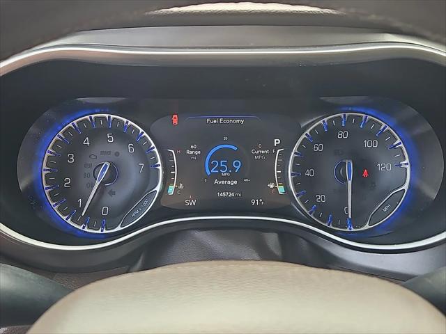 2017 Chrysler Pacifica Touring-L Plus