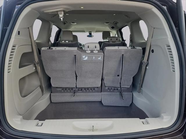 2017 Chrysler Pacifica Touring-L Plus