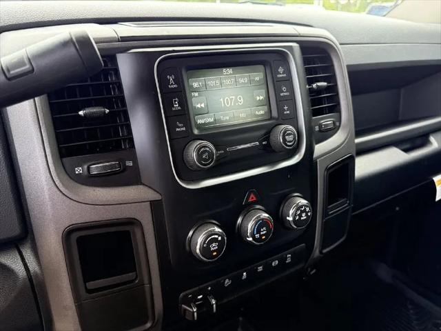 2017 Ram 2500 Tradesman Crew Cab 4x4 64 Box