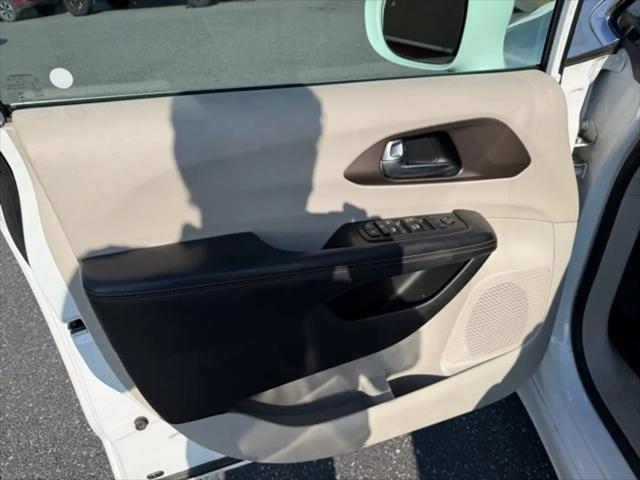 2019 Chrysler Pacifica Touring L