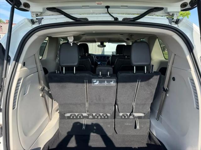 2019 Chrysler Pacifica Touring L