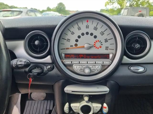 2010 MINI Cooper Cooper
