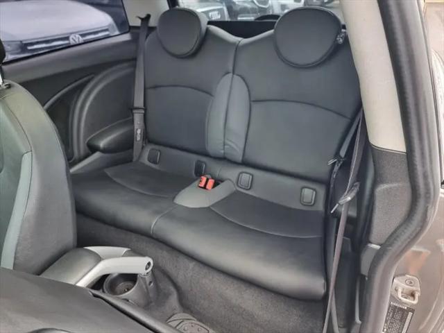 2010 MINI Cooper Cooper