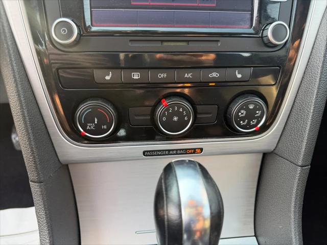 2013 Volkswagen Passat 2.5L SE