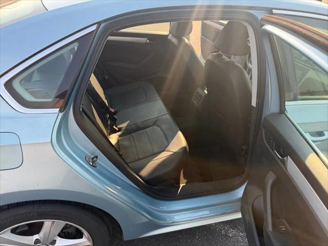 2013 Volkswagen Passat 2.5L SE
