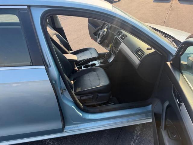 2013 Volkswagen Passat 2.5L SE