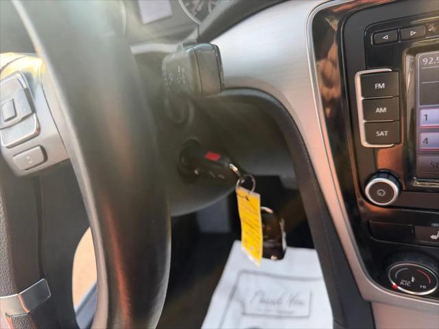 2013 Volkswagen Passat 2.5L SE
