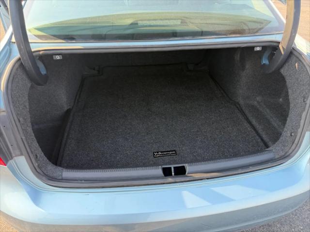 2013 Volkswagen Passat 2.5L SE
