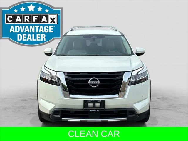 2023 Nissan Pathfinder SL 4WD