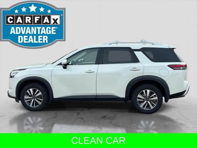 2023 Nissan Pathfinder SL 4WD