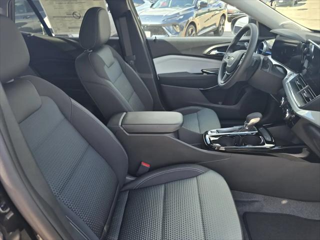 2026 Chevrolet Trax FWD LT