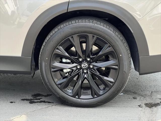 2025 Mazda X-90 Premium Sport