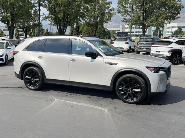 2025 Mazda X-90 Premium Sport