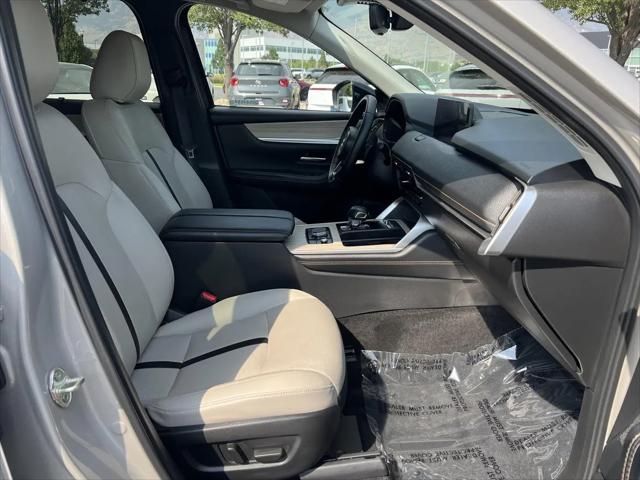 2025 Mazda X-90 Premium Sport