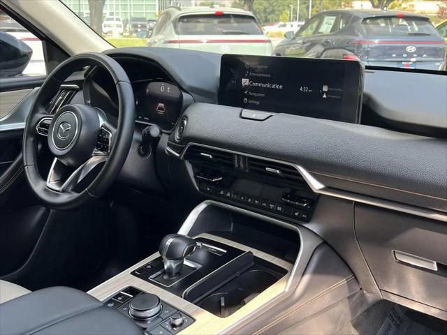 2025 Mazda X-90 Premium Sport