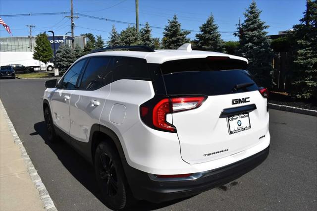 2022 GMC Terrain AWD AT4