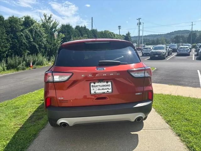 2020 Ford Escape SE